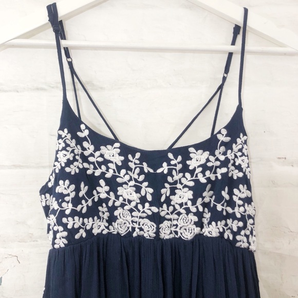 Blue Floral Dress - Picture 3 of 7